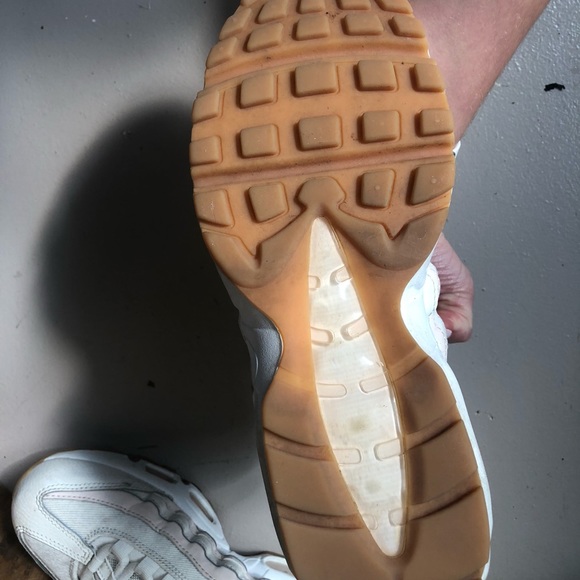 SOLD - Picture 3 of 6